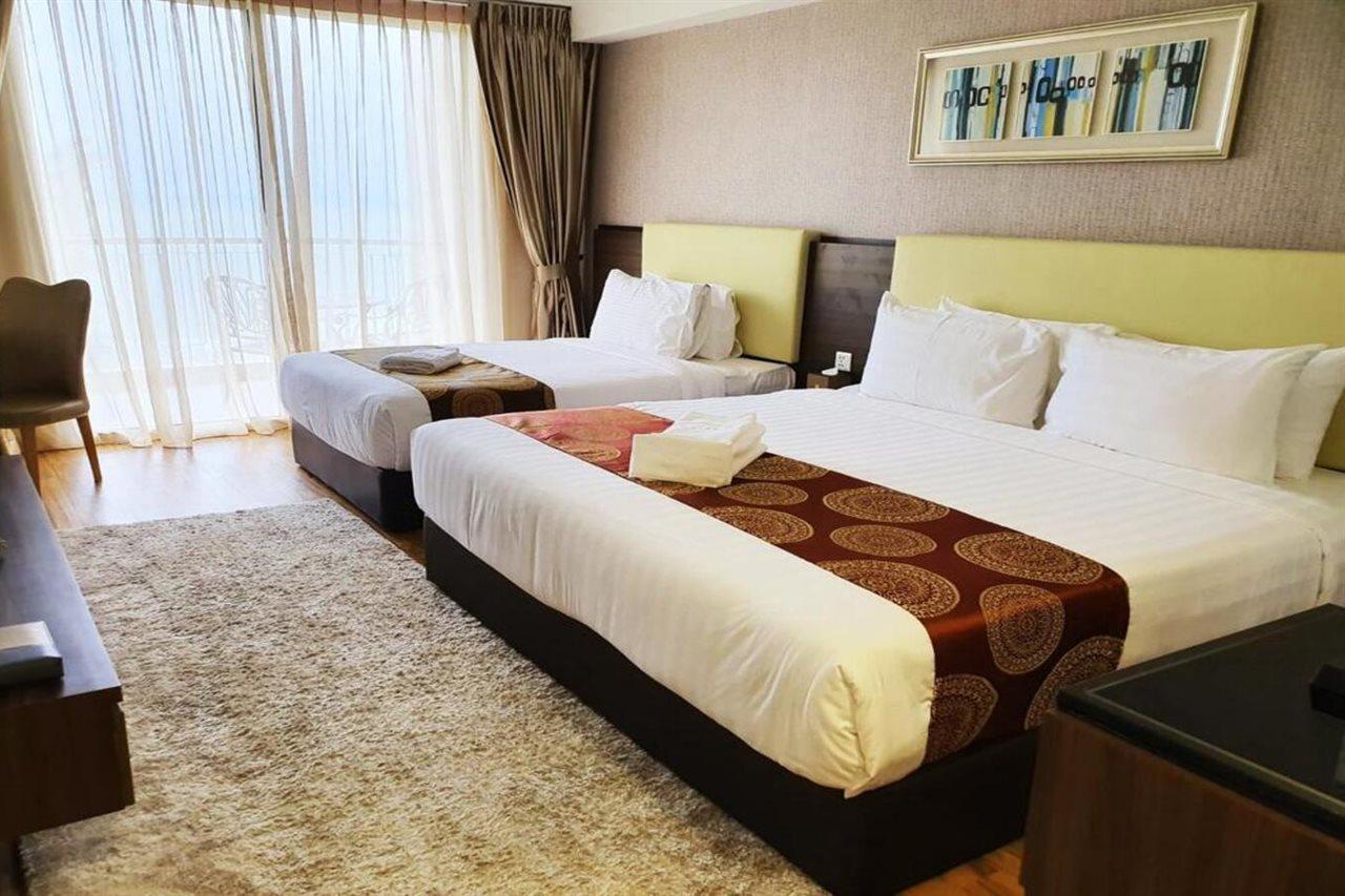 Amerald Resort Hotel Desaru Pengerang Extérieur photo