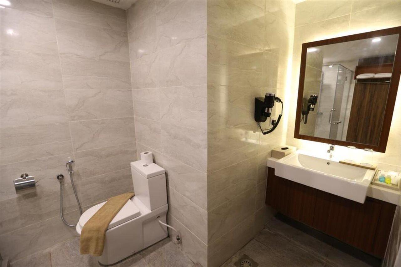 Amerald Resort Hotel Desaru Pengerang Extérieur photo